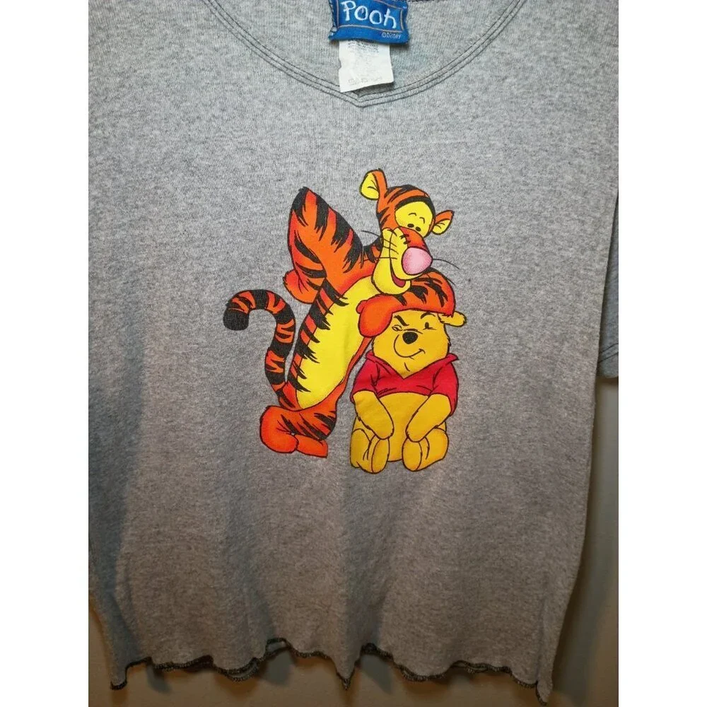 Vintage Disney Winnie The Pooh Gray Cropped Baby Tee Top Size Large
